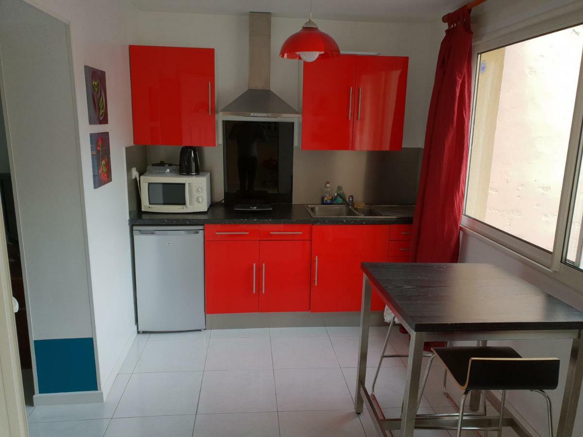 Charmant Studio En Champagne - Sparkling-Life Matougues Экстерьер фото